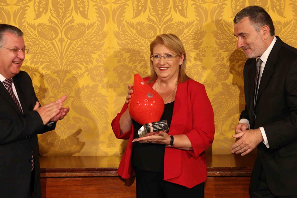 A gift given by NBTS to the H.E. the President of Malta Marie louise Coleio Preca in WBDD 2017